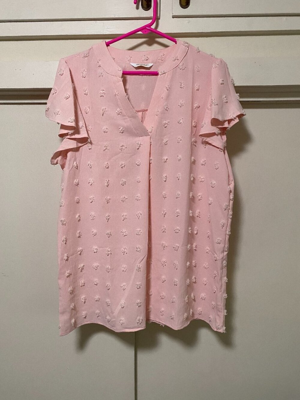 Fantaslook, light pink, Swiss Dot material, blouse w/short fluff sleeves,,size L